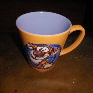 Walt Disney World Tigger Winnie the Pooh Ceramic Coffee / Tea Mug